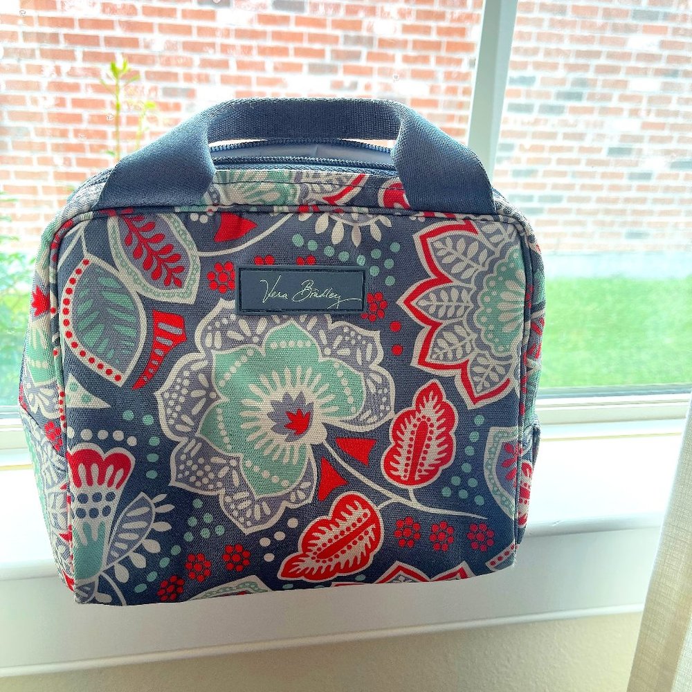 Vera Bradley Lighten Up Lunch Bag, Nomadic Floral